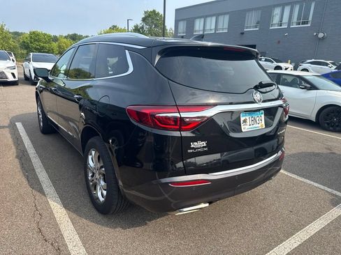 Used 2018 Buick Enclave Avenir w/ Avenir Technology Package AWD/4WD image 12
