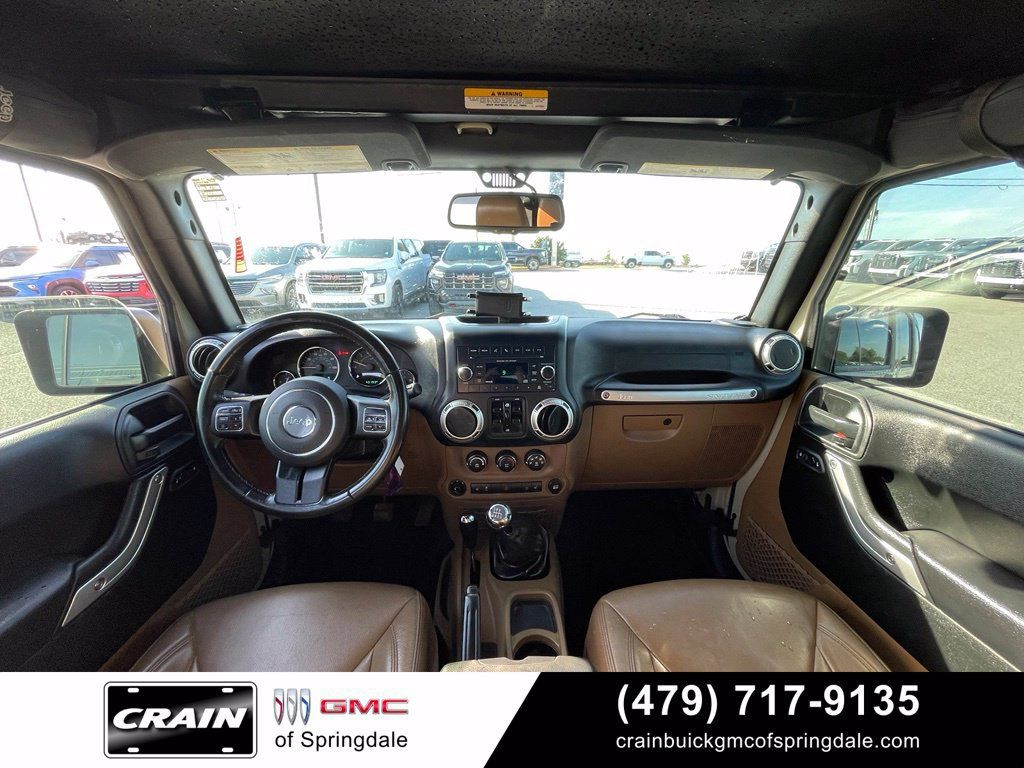 Used 2018 Jeep Wrangler Unlimited Rubicon w/ Cold Weather Group AWD/4WD image 25