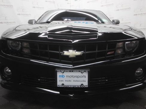 Used 2011 Chevrolet Camaro SS w/ RS Package image 11