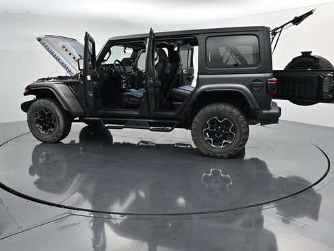 Used 2022 Jeep Wrangler Unlimited Rubicon 4xe w/ Cold Weather Group AWD/4WD image 28