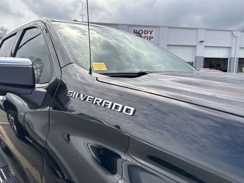 Used 2022 Chevrolet Silverado 1500 LTZ image 7