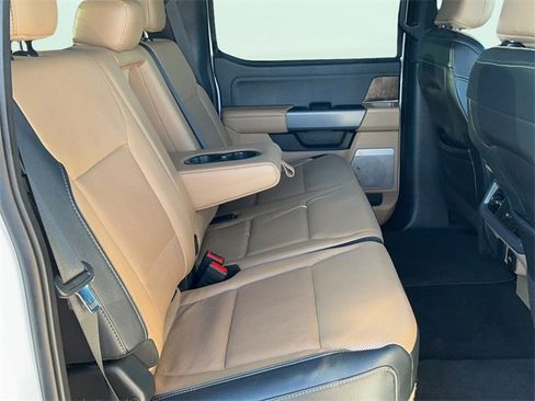 Used 2023 Ford F250 Lariat w/ Chrome Package image 19