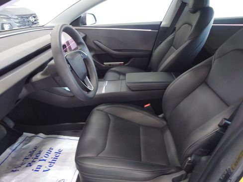 Used 2024 Tesla Model 3 Standard Range RWD image 9