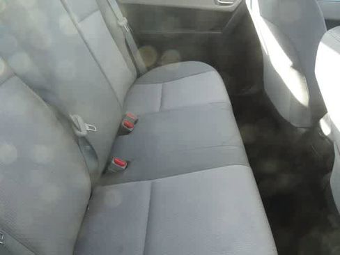 Used 2014 Toyota Corolla LE FWD image 12