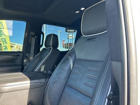 Used 2023 GMC Sierra 1500 AT4X AWD/4WD image 42