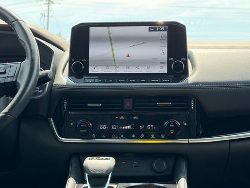 Used 2022 Nissan Rogue SL w/ SL Premium Package FWD image 24