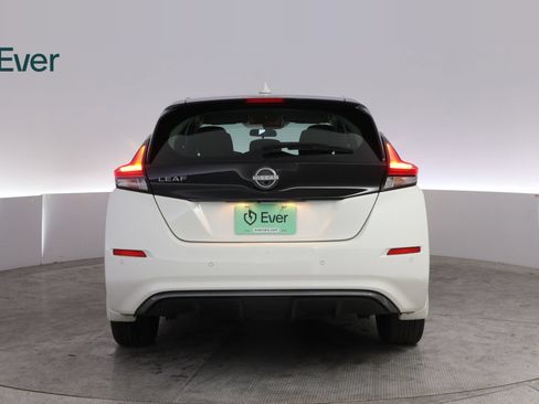Used 2025 Nissan Leaf S FWD image 15