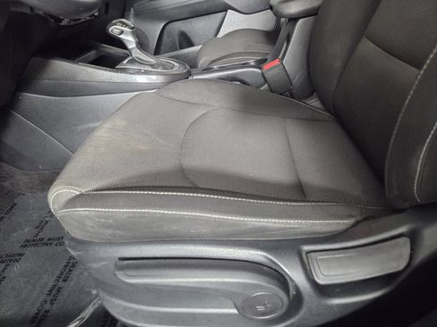 Used 2024 Kia Forte LXS FWD image 11