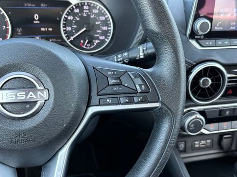 Used 2024 Nissan Sentra SV image 16