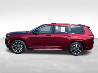 Used 2022 Jeep Grand Cherokee L Overland w/ Advanced Protech Group III AWD/4WD video 2