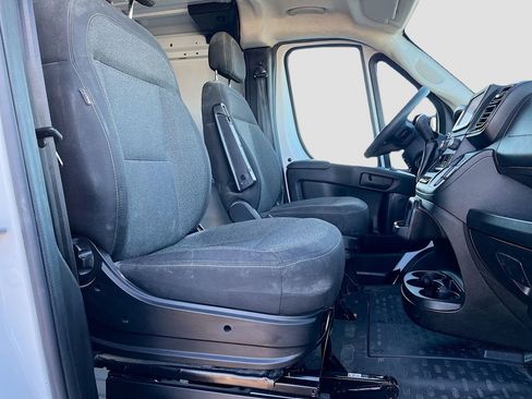 Used 2024 RAM ProMaster 1500 FWD image 25