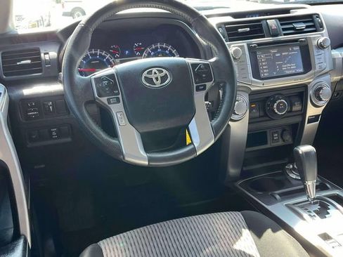 Used 2016 Toyota 4Runner SR5 AWD/4WD image 14