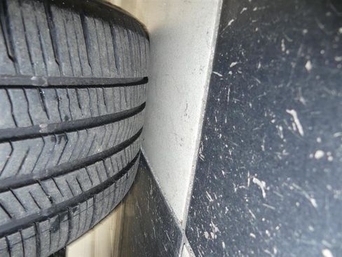 Used 2017 Buick LaCrosse Preferred image 30