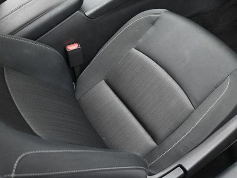 Used 2025 Nissan Altima 2.5 SV FWD image 35