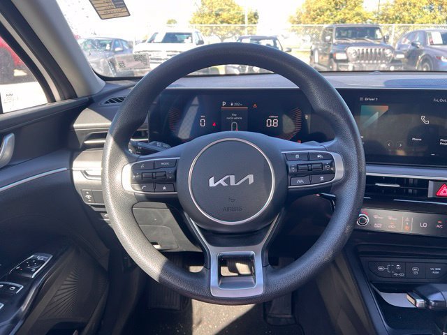 Used 2025 Kia K5 LXS FWD image 12