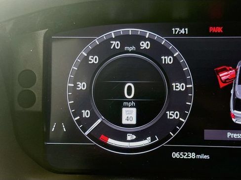 Used 2020 Land Rover Range Rover HSE AWD/4WD image 13