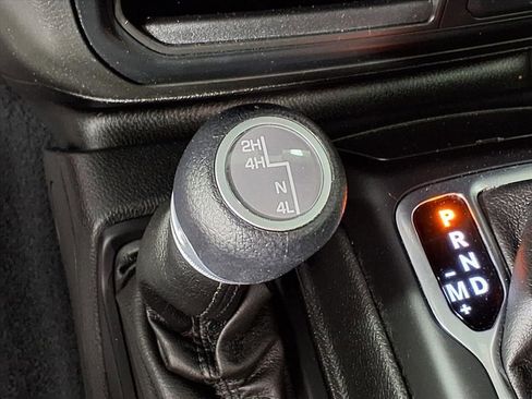 Used 2022 Jeep Wrangler Unlimited Sport image 25