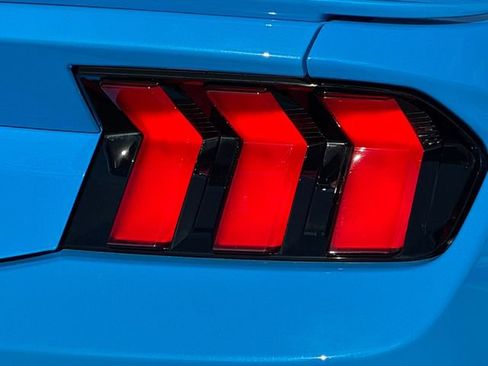 Used 2025 Ford Mustang GT Premium RWD image 30
