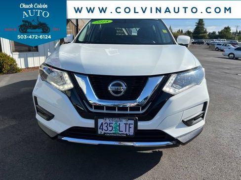 Used 2018 Nissan Rogue S AWD/4WD image 3