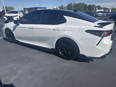 Used 2022 Toyota Camry TRD w/ TRD Package w/JBL Audio FWD image 5