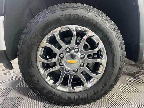 New 2026 Chevrolet Silverado 2500 LT w/ Z71 Chrome Sport Edition image 12