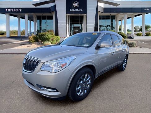 Used 2015 Buick Enclave Leather FWD image 4
