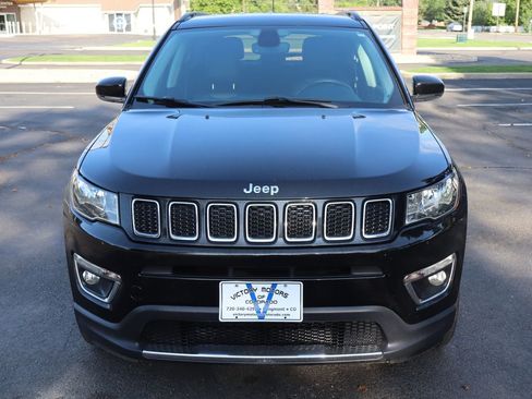 Used 2019 Jeep Compass Limited AWD/4WD image 23