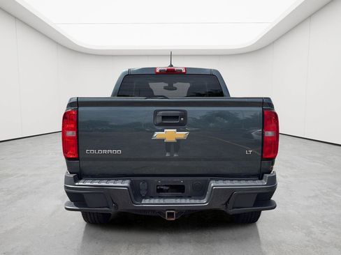 Used 2015 Chevrolet Colorado LT AWD/4WD image 7