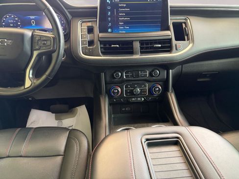 Used 2023 Chevrolet Suburban RST w/ Luxury Package RWD image 11