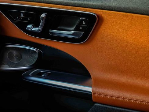 Used 2022 Mercedes-Benz C 300 4MATIC Sedan image 15