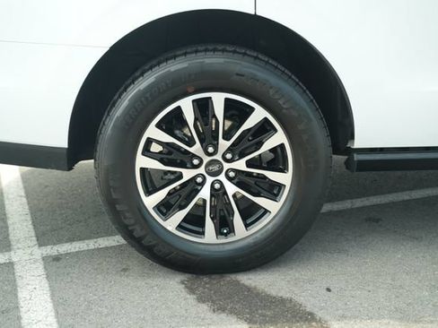 Used 2025 Ford Expedition Platinum AWD/4WD image 51