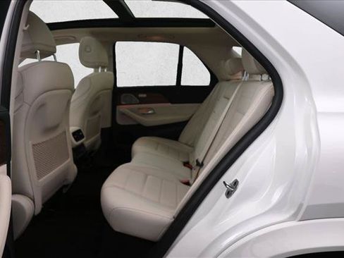 Certified 2022 Mercedes-Benz GLE 580 4MATIC image 21
