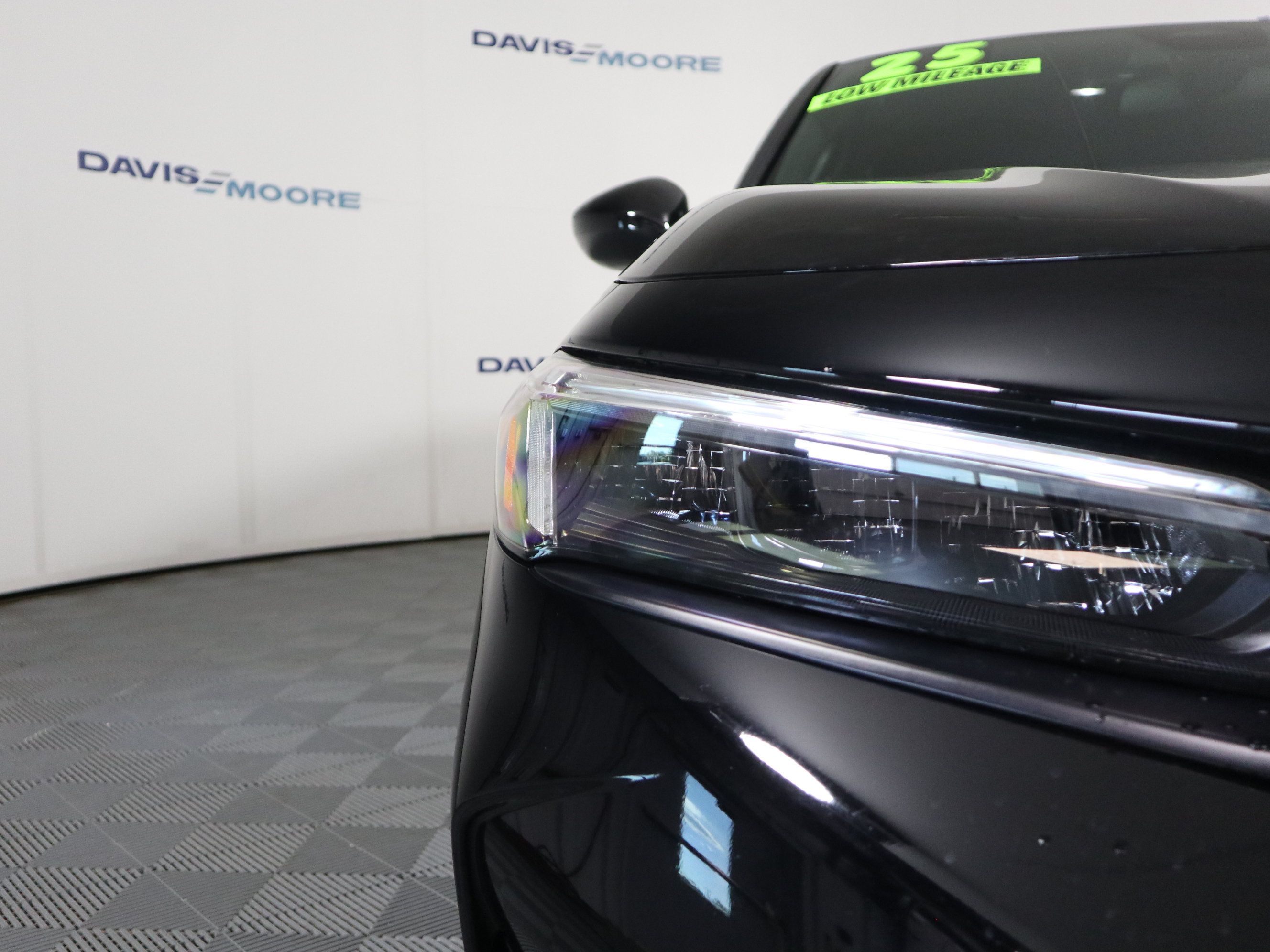 Used 2025 Honda Civic Sport image 3