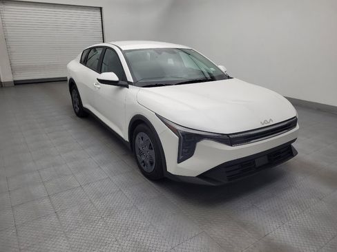Used 2025 Kia K4 FWD image 13