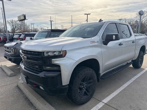 Used 2022 Chevrolet Silverado 1500 LT Trail Boss w/ LT Trail Boss Premium Package image 5