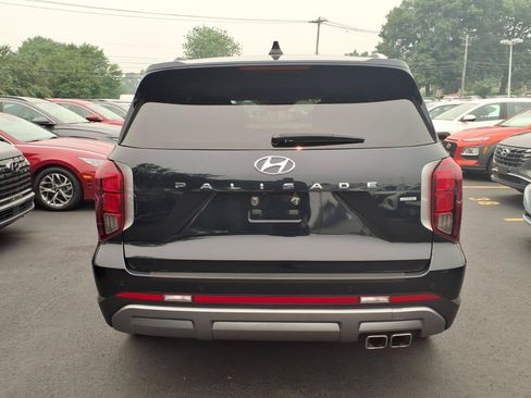 Certified 2024 Hyundai Palisade SEL w/ Premium Package AWD/4WD image 6