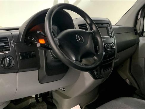 Used 2017 Mercedes-Benz Sprinter 2500 image 14