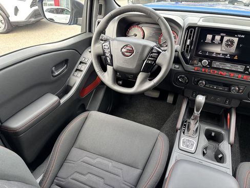 New 2026 Nissan Frontier PRO-4X w/ Pro-4x Convenience Package AWD/4WD image 18