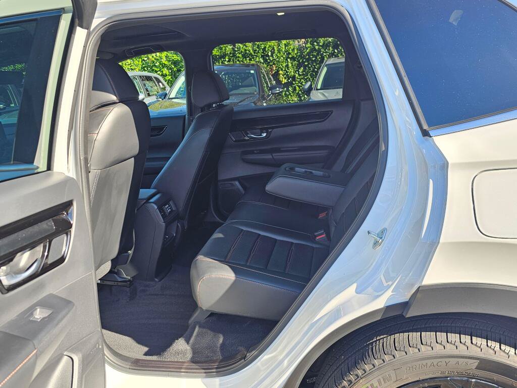 Certified 2024 Honda CR-V Sport Touring image 18