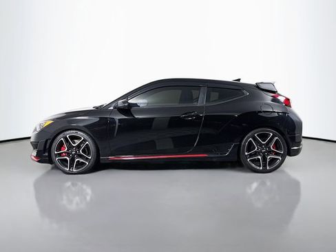 Used 2022 Hyundai Veloster N FWD image 4