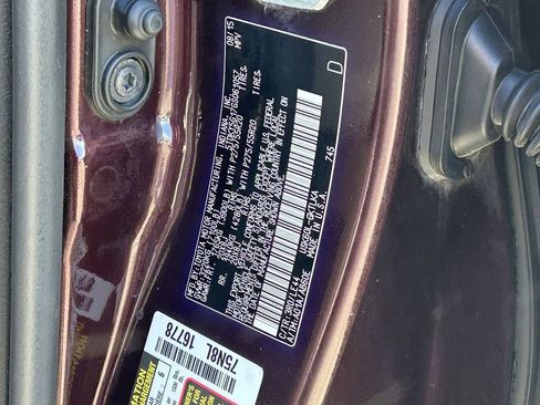 Used 2016 Toyota Sequoia Limited image 33