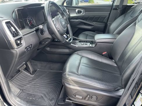 Used 2021 Kia Sorento SX AWD/4WD image 9
