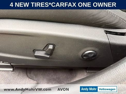 Used 2018 Dodge Charger R/T Scat Pack RWD image 14