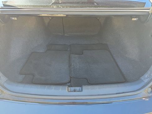 Used 2017 Honda Accord Touring image 13