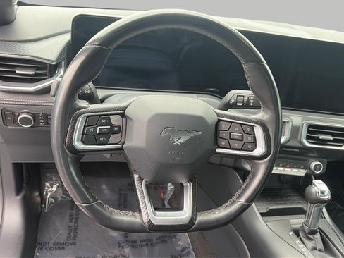 Used 2024 Ford Mustang Premium RWD image 5