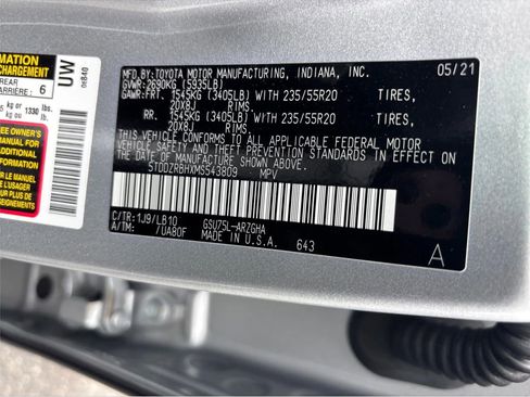 Used 2021 Toyota Highlander Limited image 30