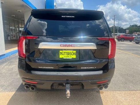 Used 2021 GMC Yukon Denali w/ Denali Premium Package AWD/4WD image 9