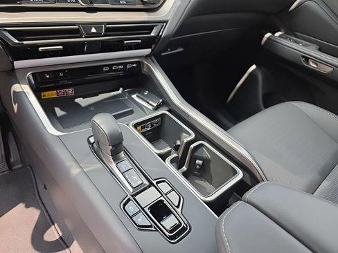 Used 2024 Lexus TX 350 AWD image 18