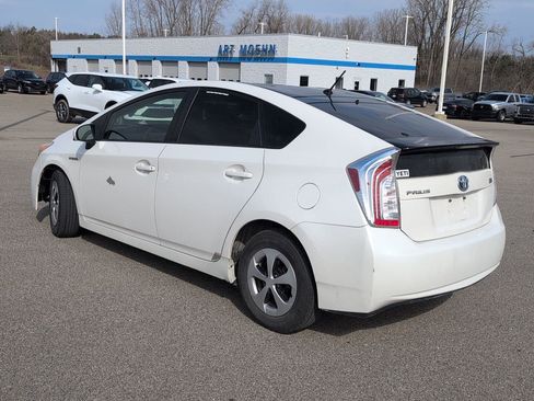Used 2013 Toyota Prius Two image 4