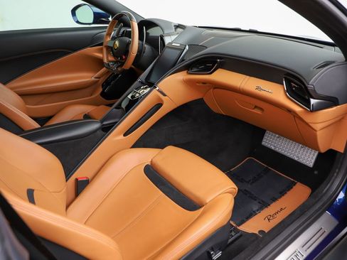 Certified 2022 Ferrari Roma image 18